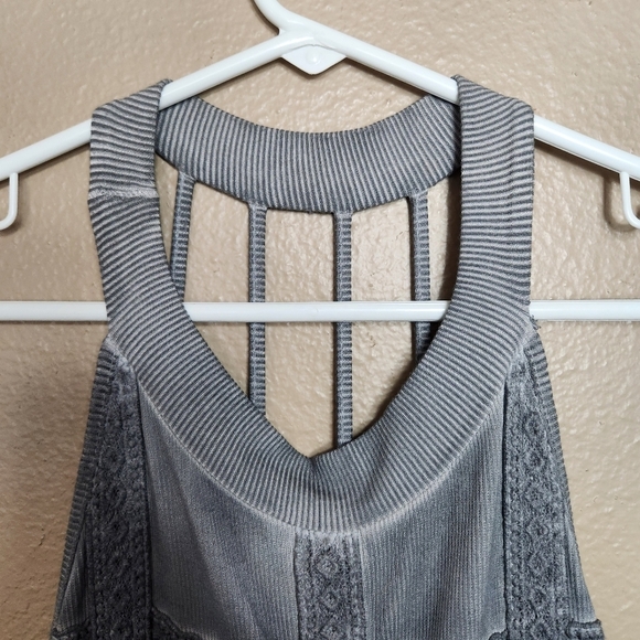 POL Womens Acid Wash Gray Ribbed Strappy Open-Sided High Neck Tank |M| - Picture 3 of 8